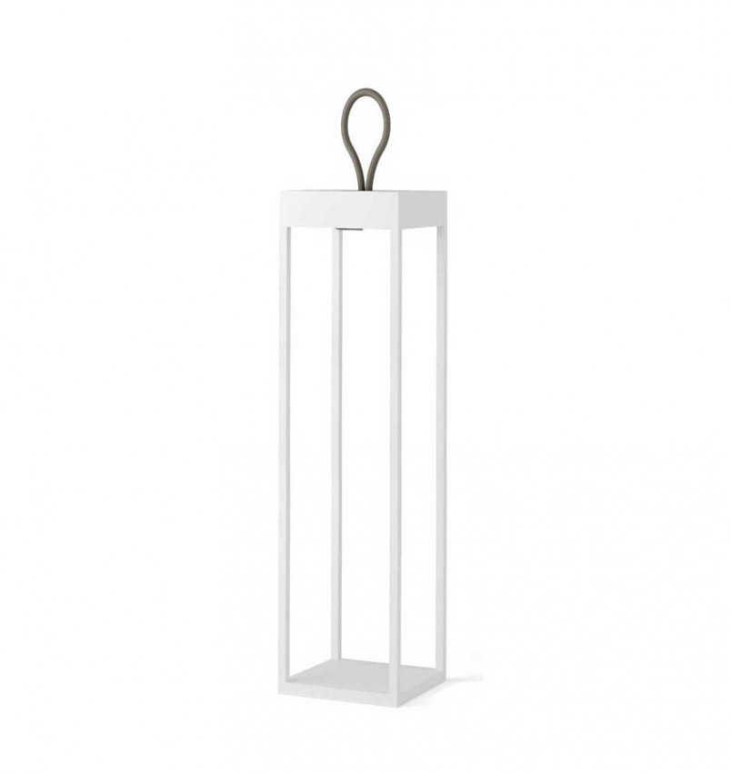 Lucerna 50 lampa bärbar i färgen vit från varumärket Loom design