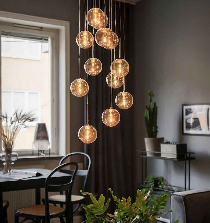 Takpendel Skyfall amber från Globen Lighting | Online hos ...